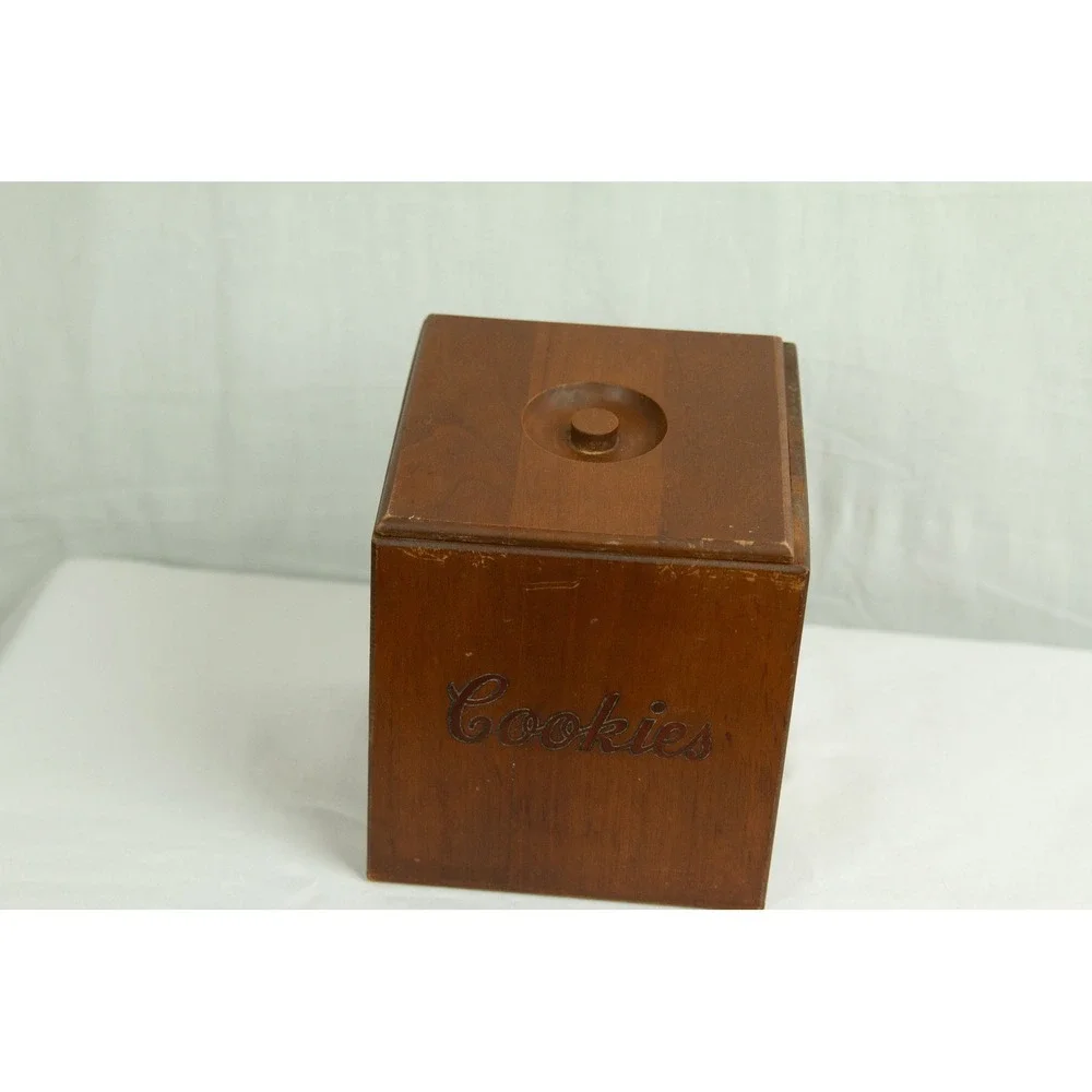 N/A vintage wooden